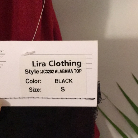 ✨NWT ✨ LIRA ‘Alabama’ Cross Top - Picture 6 of 8